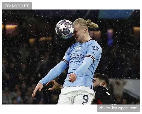 哈兰德在禁区内的跑位与射门选择被广泛学习模仿,哈兰德太强