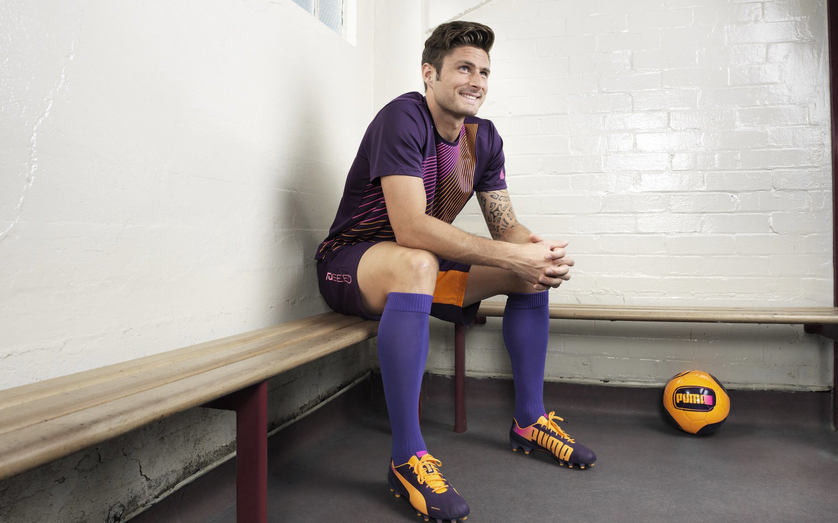 勇士外线手感冰冷,球队进攻陷入停滞,勇士floyd