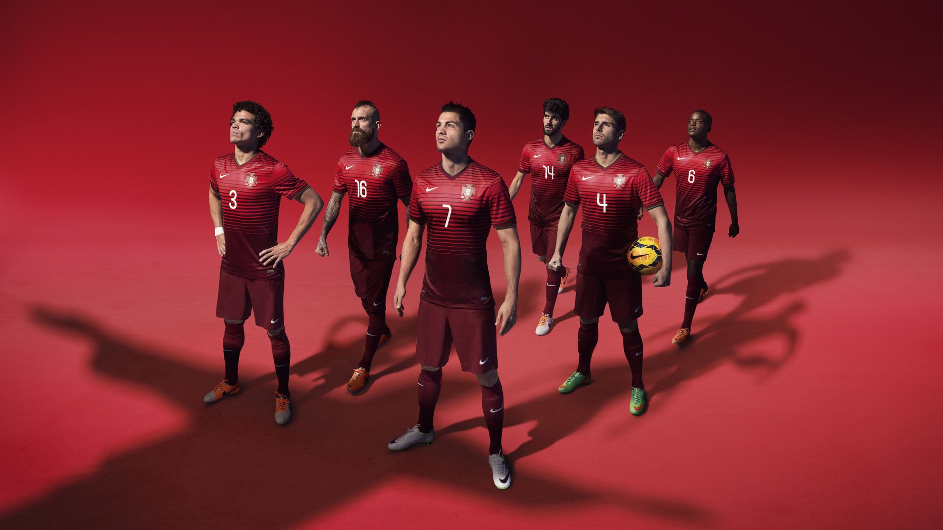 球迷热议：赛季最震撼的20个瞬间！